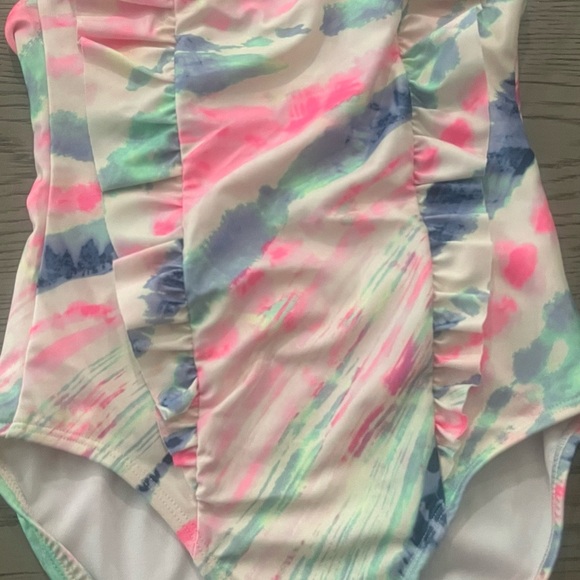 Colorful Ruffled One-Piece Swimsuit - Picture 4 of 6